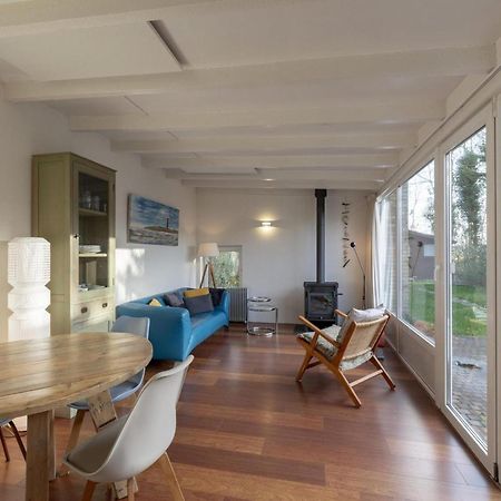 Gorgeous Bungalow For 2Pers At Duinland Sint Maartensvlotbrug ภายนอก รูปภาพ