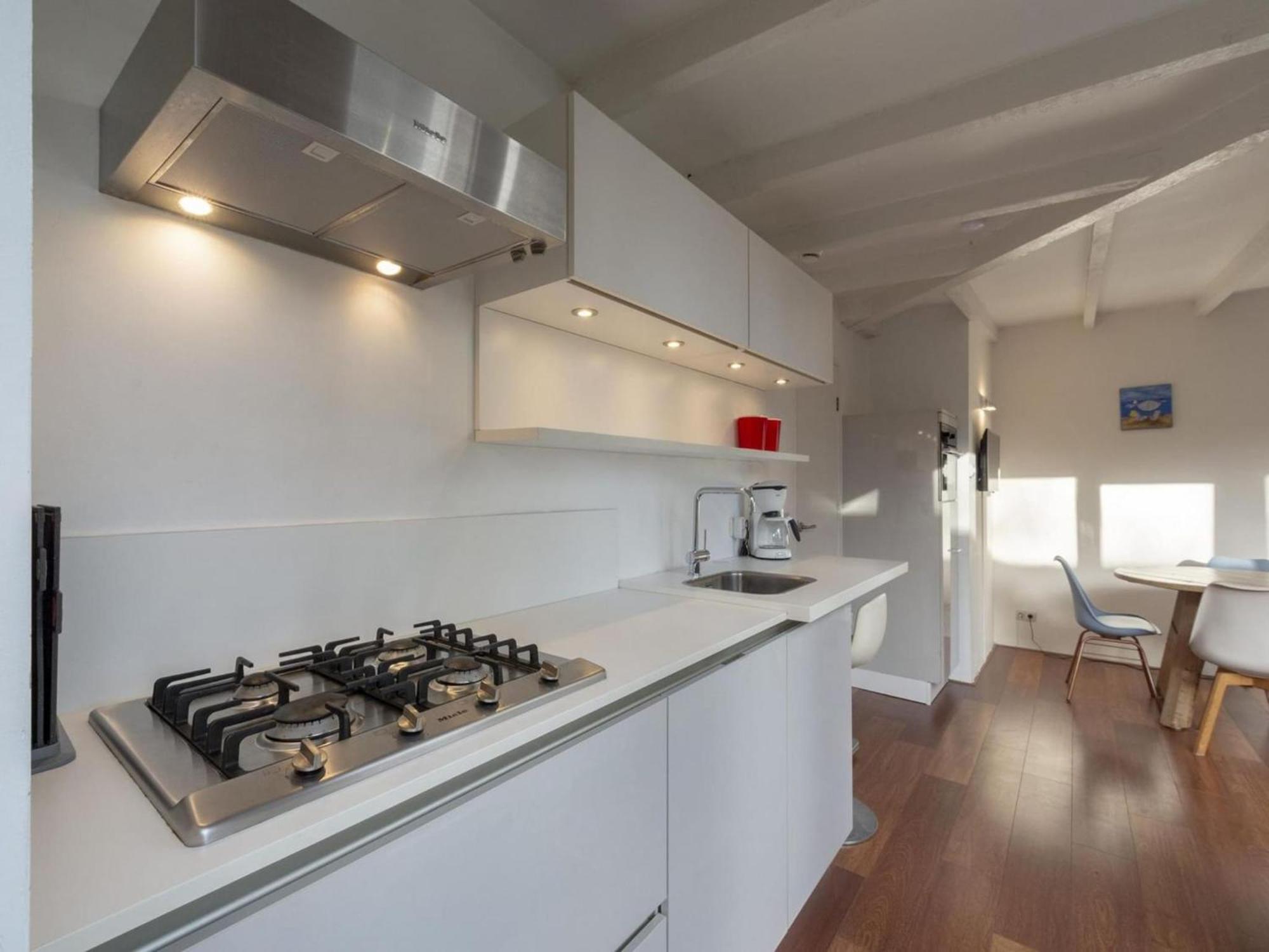Gorgeous Bungalow For 2Pers At Duinland Sint Maartensvlotbrug ภายนอก รูปภาพ
